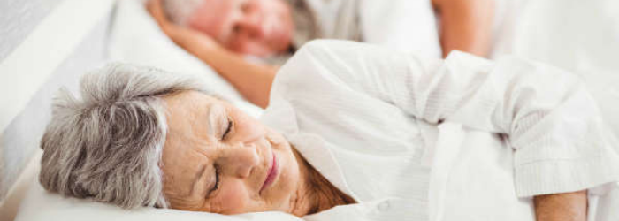Tips para el buen descanso del adulto mayor - Phrònesis